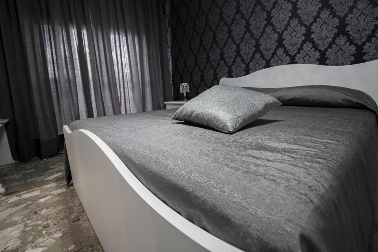B&B Arena Pompéi Extérieur photo